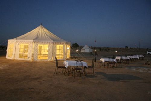 Hotel Priya Jaisalmer Exterior foto